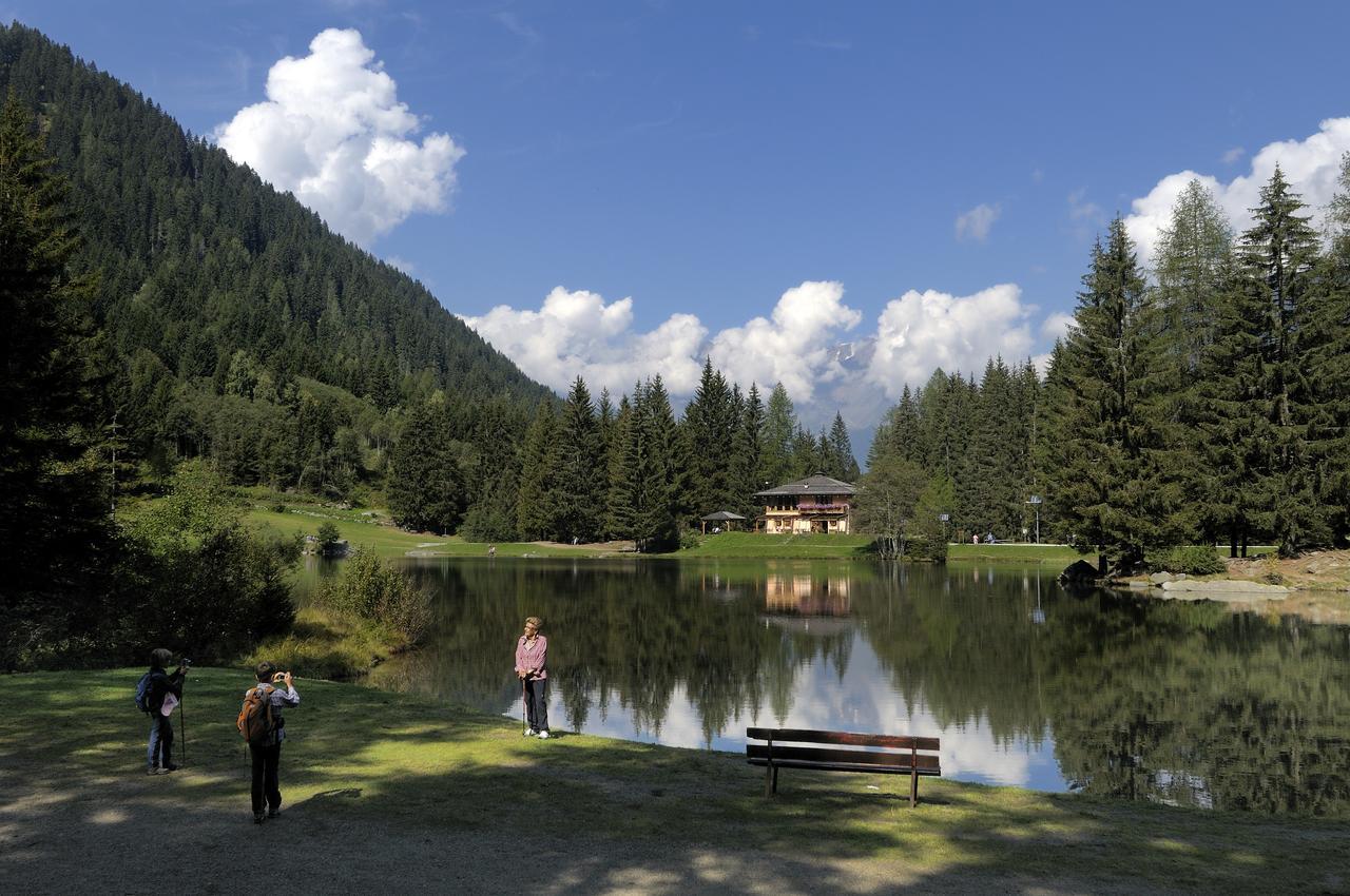 Active Hotel Monte Giner Mezzana  Exterior photo