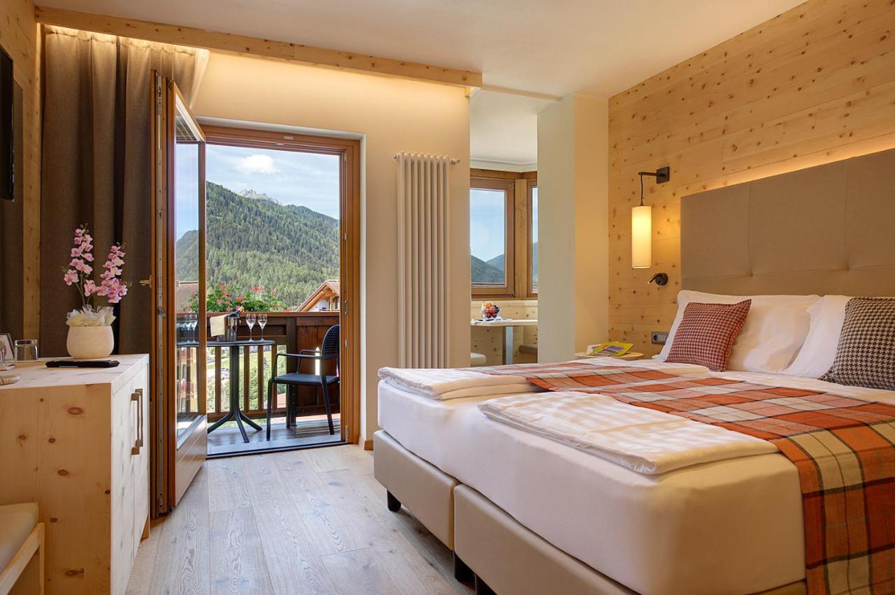 Active Hotel Monte Giner Mezzana  Exterior photo