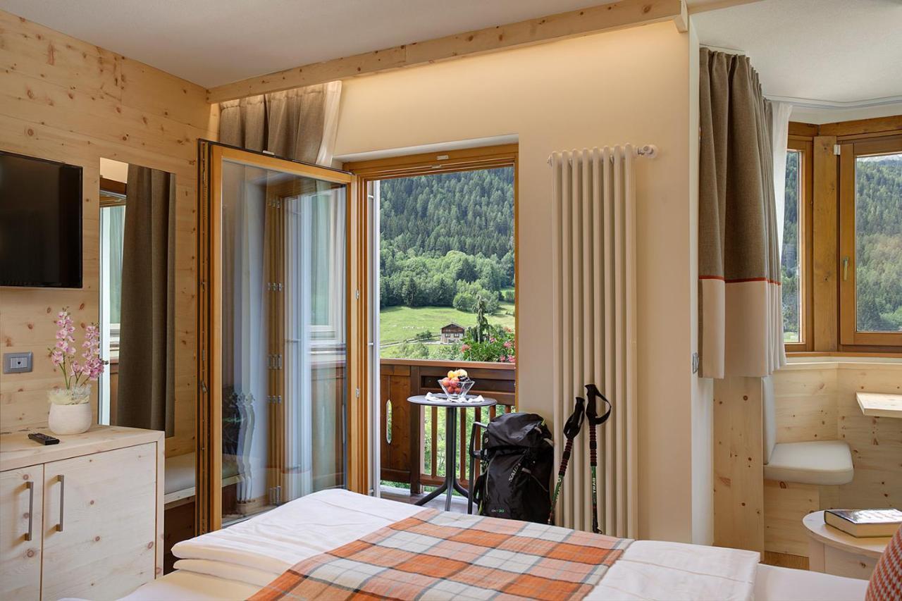 Active Hotel Monte Giner Mezzana  Exterior photo